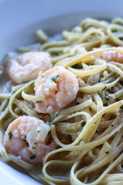 lemon, white wine, garlic + linguini
