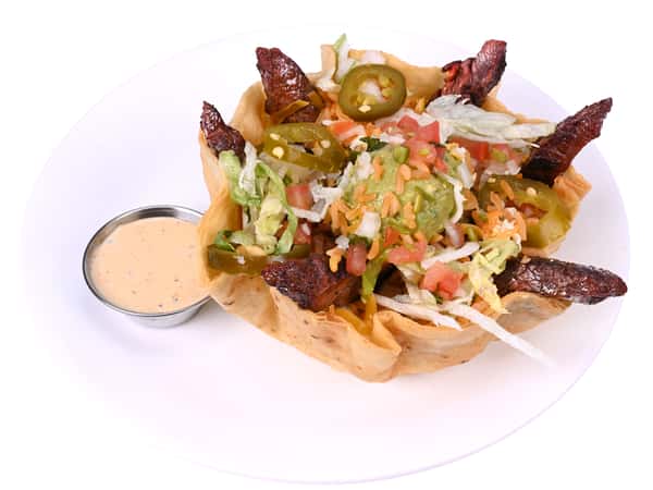 Beef fajita taco salad