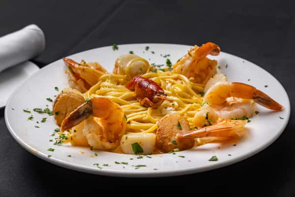 Seafood Linguine