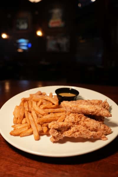 chicken tenders and fries