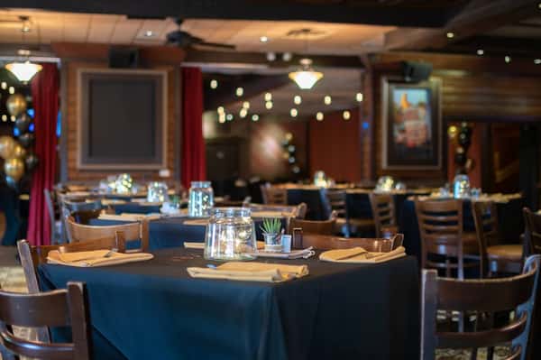 Memorial Luncheons at Moretti's Restaurants