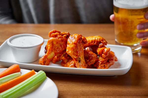 beer and wings