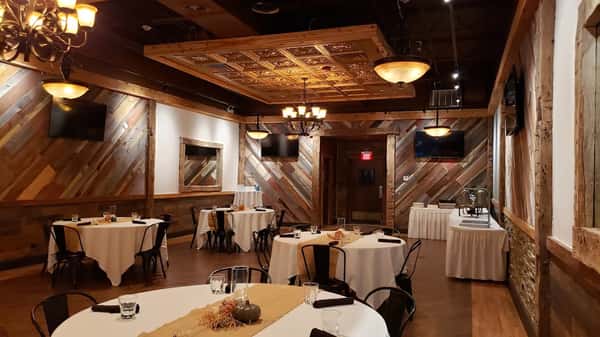 Memorial Luncheons at Moretti's Restaurants
