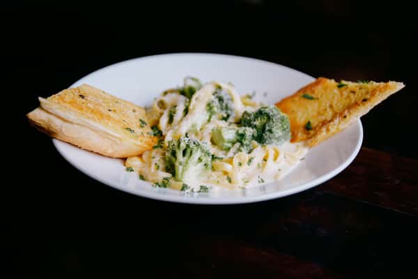 fettuccine alfredo