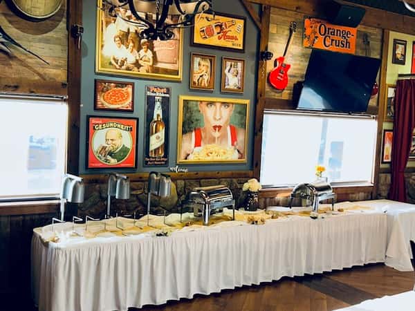 Memorial Luncheons at Moretti's Restaurants