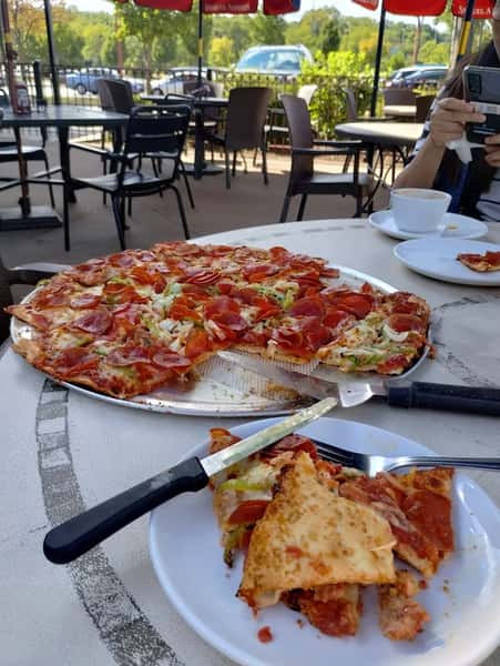 patio season at Morettis