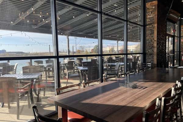 Patio Season at Morettis