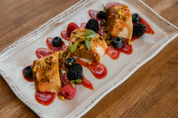 Tahitian Vanilla Bean & Blood Orange Cheesecake
