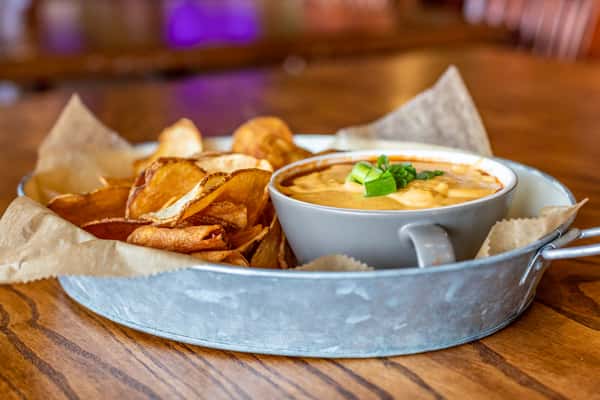 Beer_Cheese_And_Chili_Dip