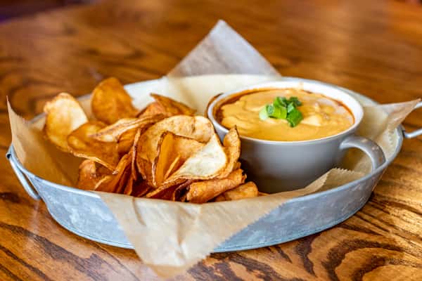 Beer Cheese and Chili Dip