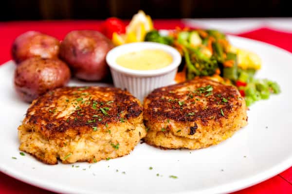 Crab Cake Chestnut Hill Style