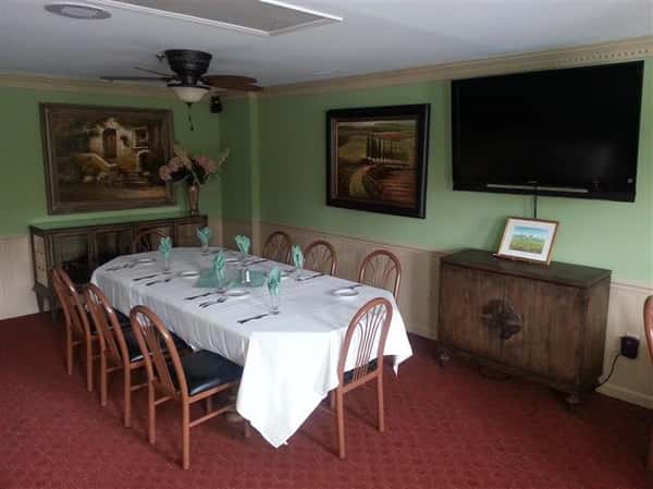 Setup dining tables