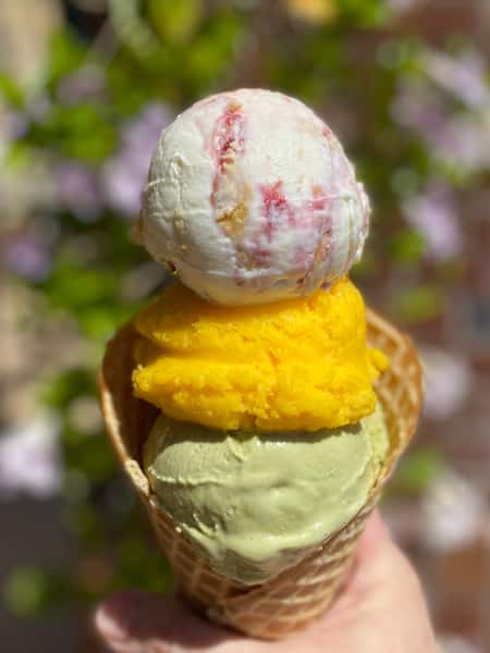 scoops