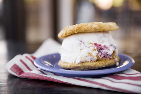 Build Your Own LC Cookie Sandwich