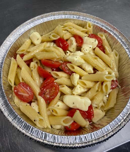 Penne Rigole Salad with Can of Pop