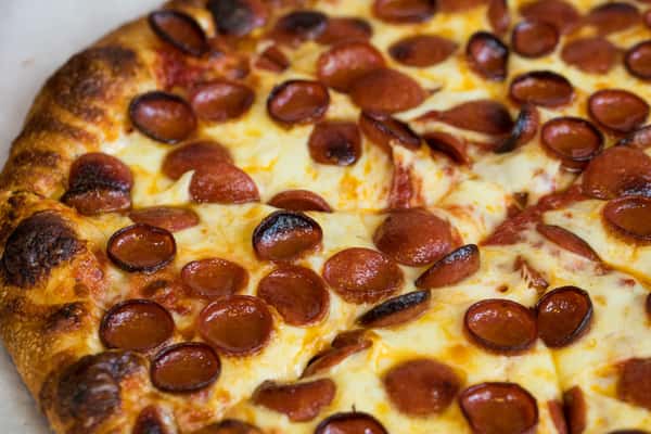 (13″) Medium Cheese