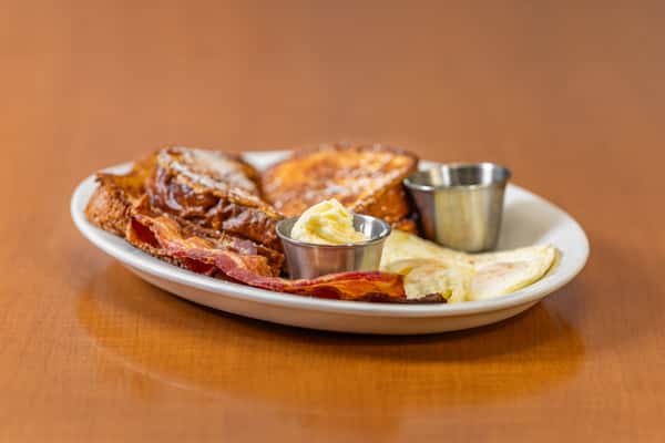 1 French Toast, 1 Egg, 2 Bacon