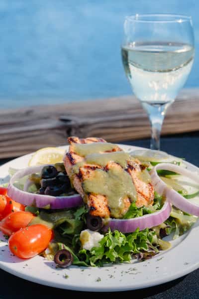 Grilled Salmon Salad