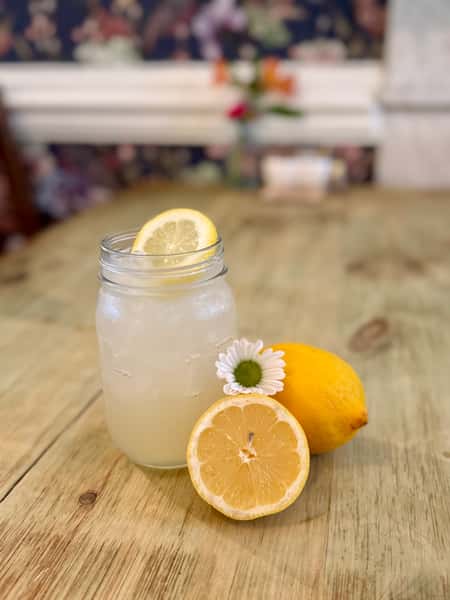 Lemon Blossom Fizz