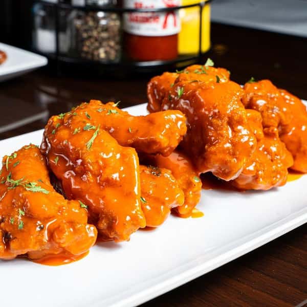 CHICKEN WINGS (12)