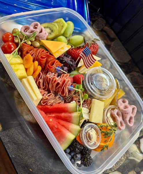 6-8 Person Boat Box