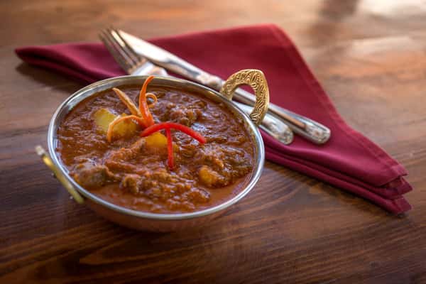 Lamb Vindaloo Meat Lovers' Curries Himalaya elevate your taste