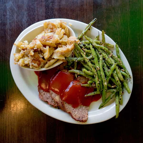 Mom's Meatloaf