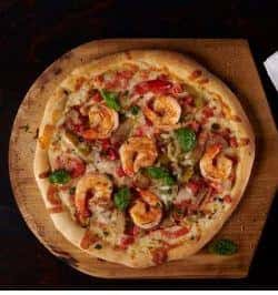14" Villa's Shrimp Alfredo Pizza