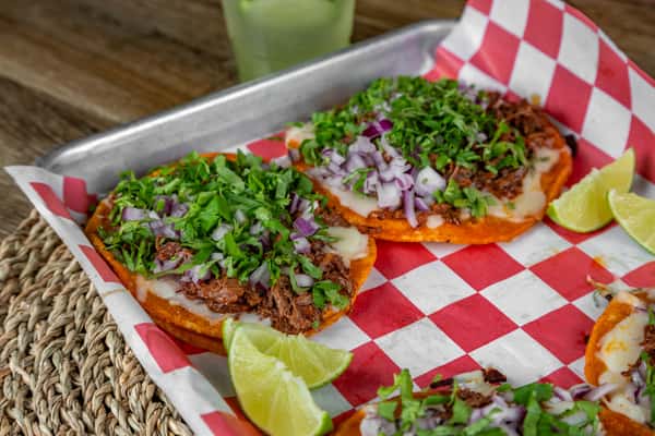 4 Tacos Quesabirria