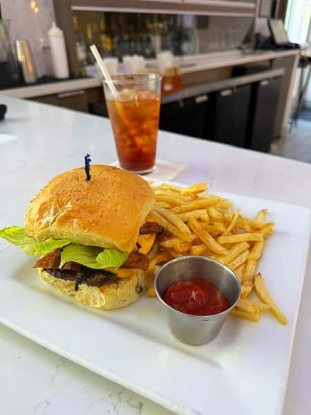 Bacon Cheeseburger