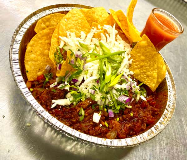 MEXICAN CHOCOLATE CHILI CON CARNE WITH WARM TEQUILA SALSA