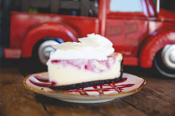 White Chocolate Raspberry Cheescake
