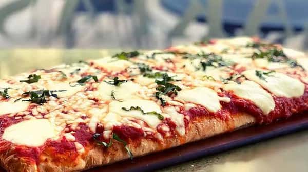 Tuscan Style Margharita Pizza