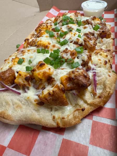 Buffalo Chicken Flatbread