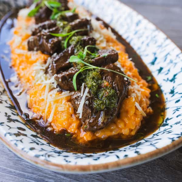 RISOTTO DE ROCOTO CON LOMO EN SALSA CHIMICHURRI