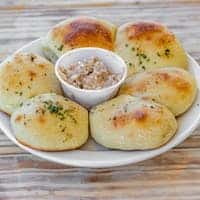 Fresh Rolls with Cinnamon Butter