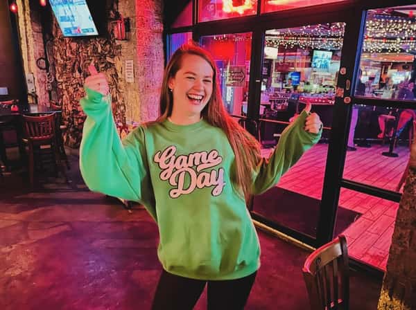 Stars at 8pm! Modelo’s involved. Mediterranean pizza is involved. You should probably be involved. Meet me at The P 🫡
#neighborhoodbar #dallasstars #starshockey #hockeyseason #modelo