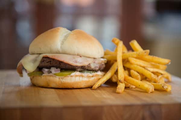THE PIGGIE PIGGIE BURGER