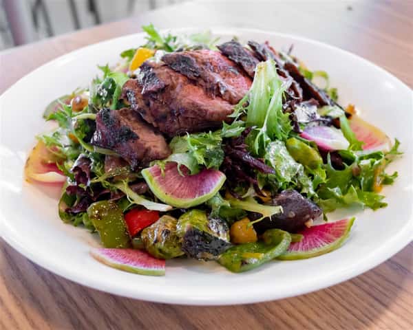 Grilled Flat Iron Steak Salad