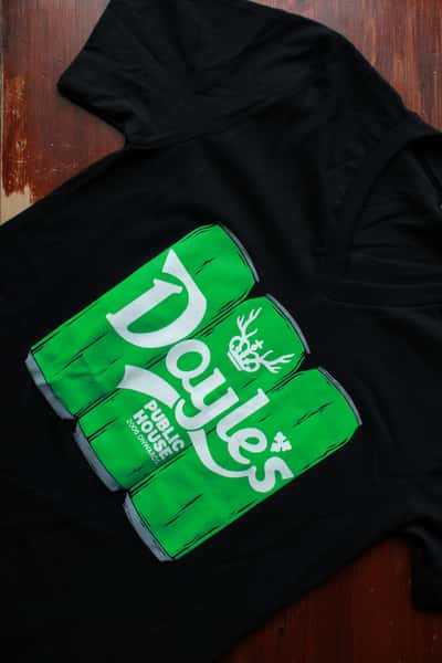 can tee v-neck front