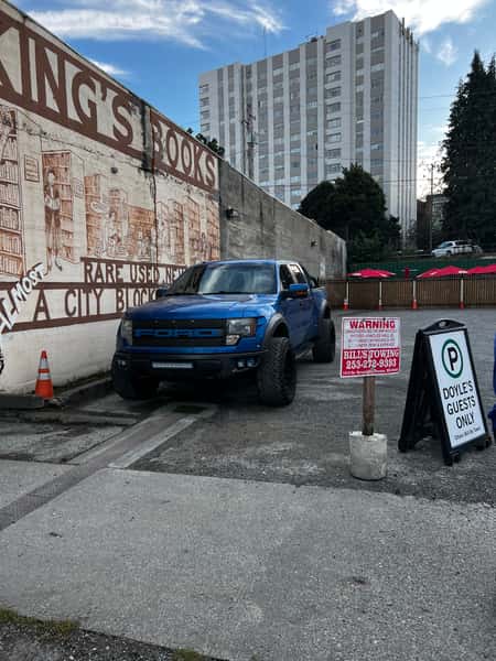 parked the complete wrong way