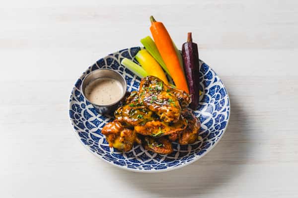 BACKYARD BARBECUE WINGS