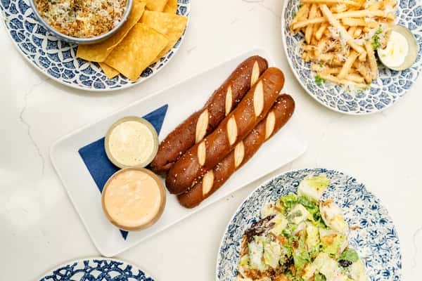 ARTISAN SALTED PRETZEL STICKS