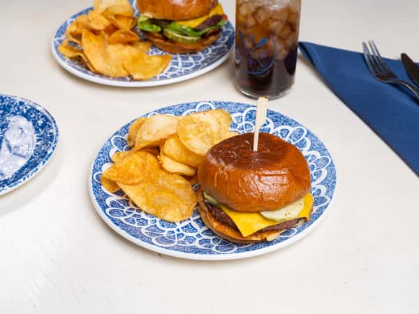 THE OG CHEESEBURGER*
