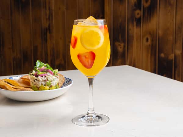 ROSÉ SANGRIA