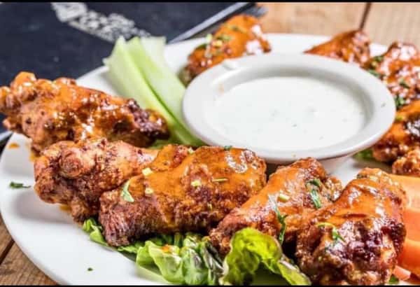 Buffalo Style Chicken Wings