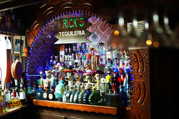 Bar Picture