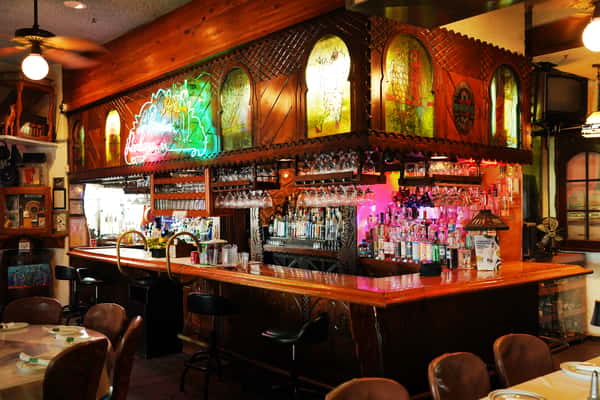 Bar Picture