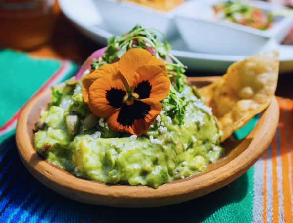 Guac & Chips