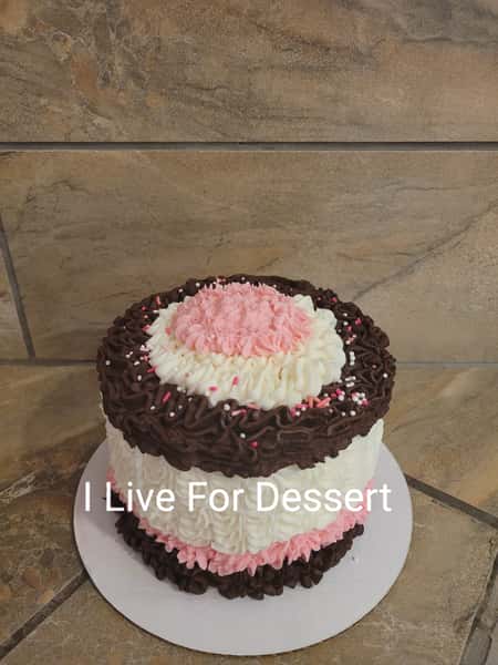 6" D Vanilla Cake Vanilla / Chocolate Frosting Order By 2PM For Next Day  Tue - Fri